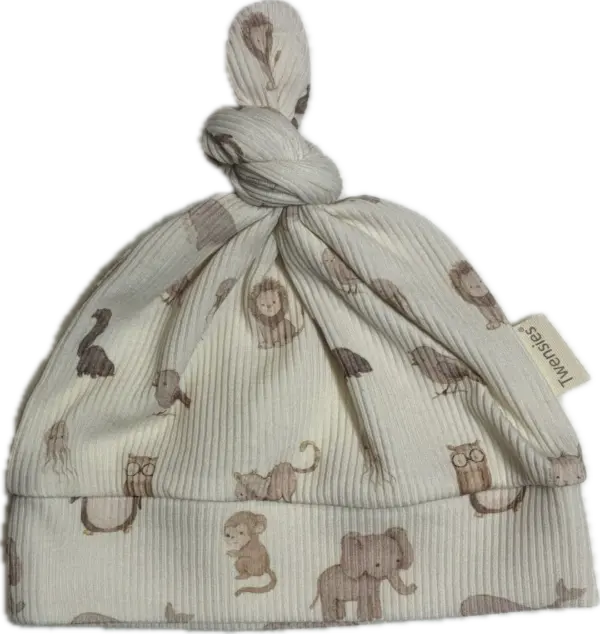 Baby mutsje pasgeboren dieren