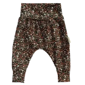 Babybroekje van Twensies met bruine bloemenprint