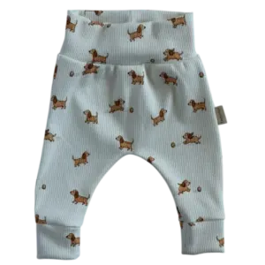 Babybroekje van ribstof met hondjes
