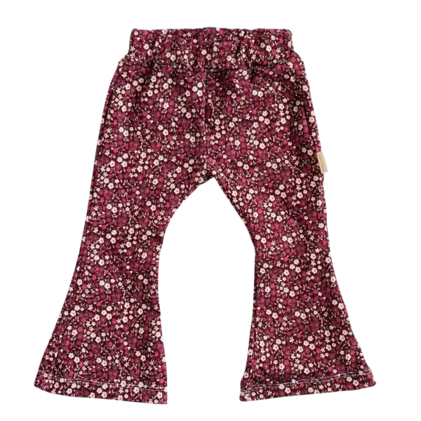 Flared broek voor kinderen in bordeaux met kleine bloemen van Twensies